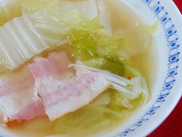 夕食のヒント☆　生姜風味の「白菜スープ」