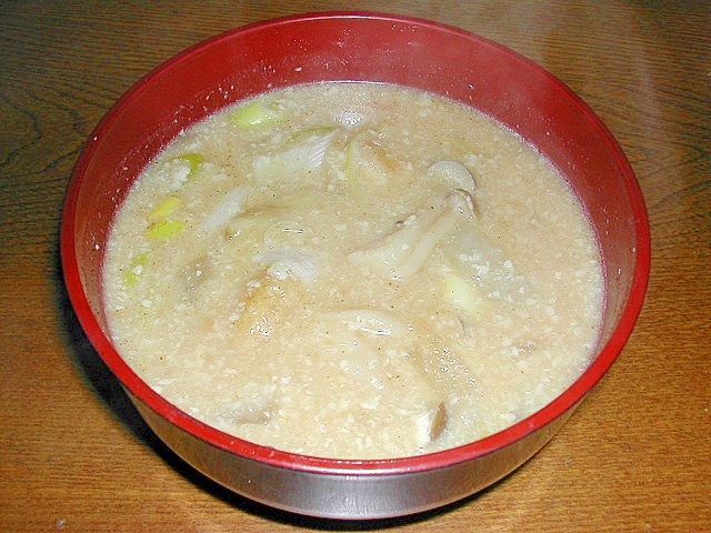 生姜と味噌入り粕汁で子供も大人も風邪予防しよう レシピ 作り方 By ワンコ紋ちゃん 楽天レシピ 生姜と味噌入り粕汁で子供も大人も風邪予防しよう レシピ 作り方 By ワンコ紋ちゃん 楽天レシピ