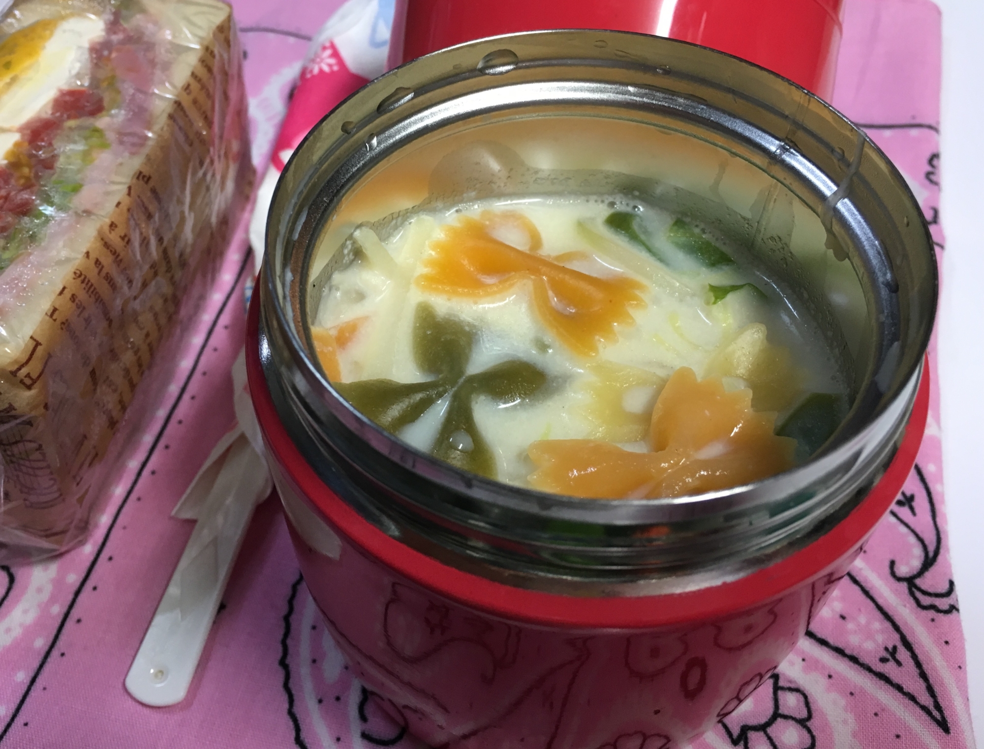 スープポットで時短！お弁当に温かい豆乳野菜スープ