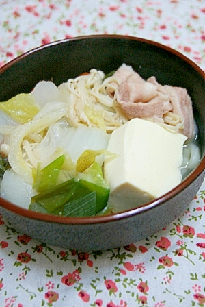 豚バラと白菜の中華スープ煮込み