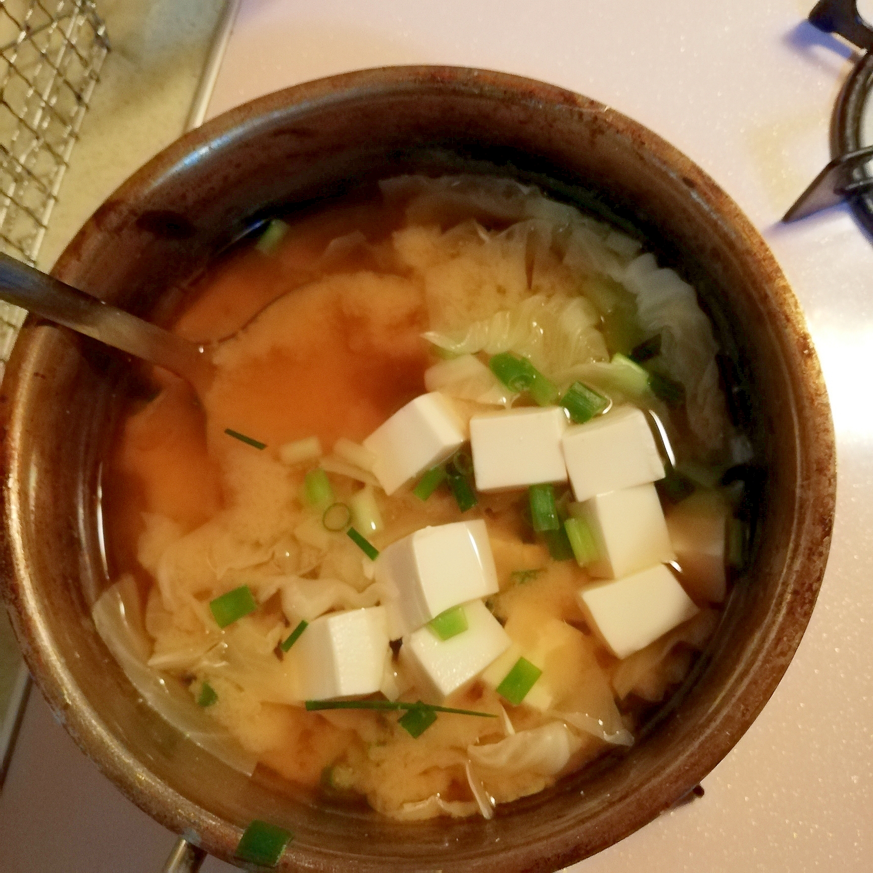 豆腐とキャベツのお味噌汁