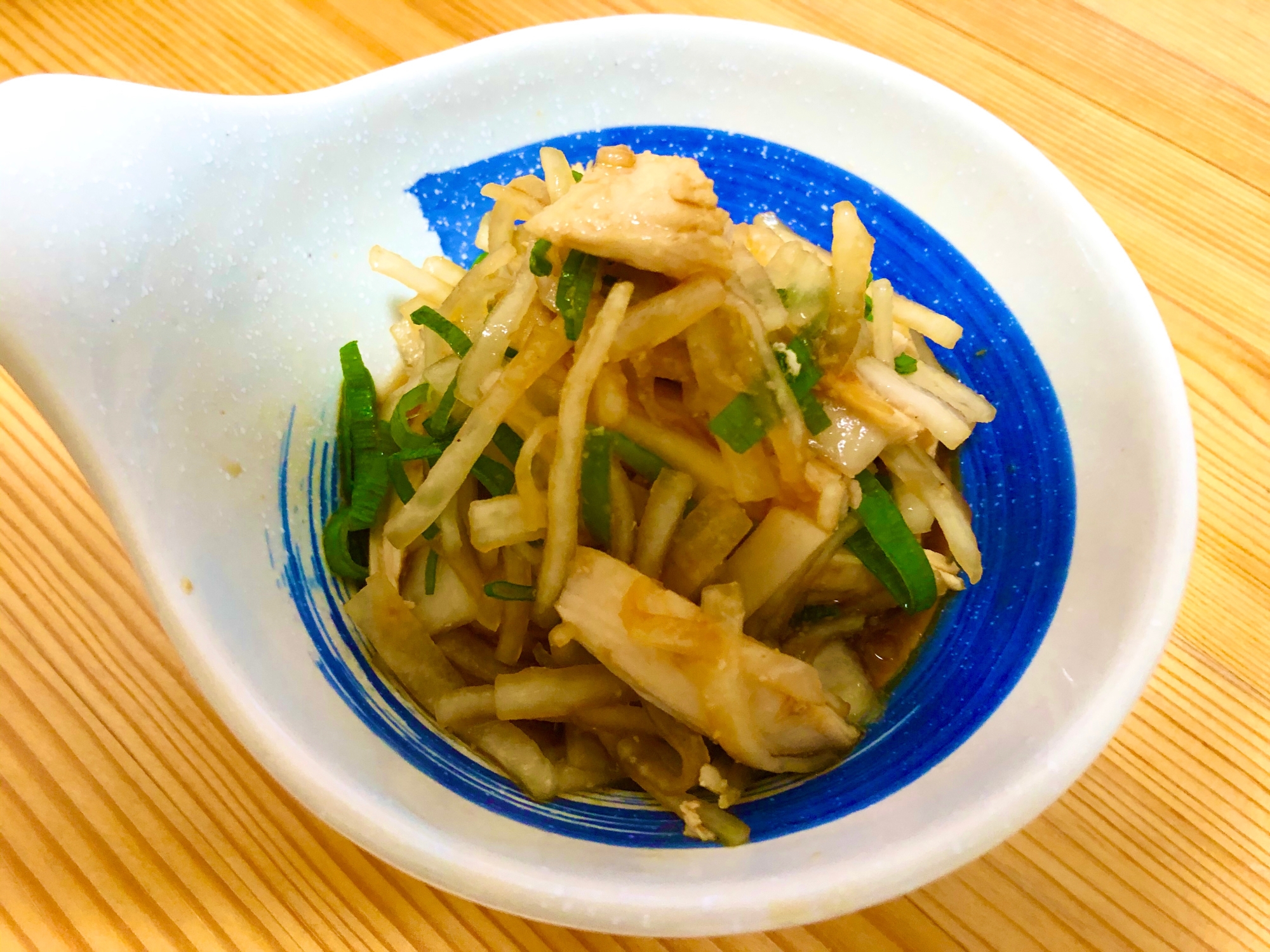 さっぱり！☆蒸し鶏と大根サラダ