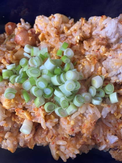 あまり物と冷ご飯で　キムチチャーハン