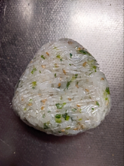 大根葉漬物おにぎり