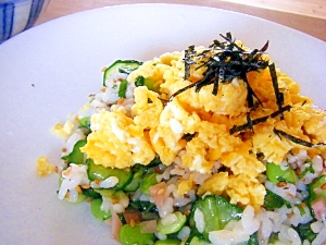 炒り卵と枝豆の混ぜ寿司