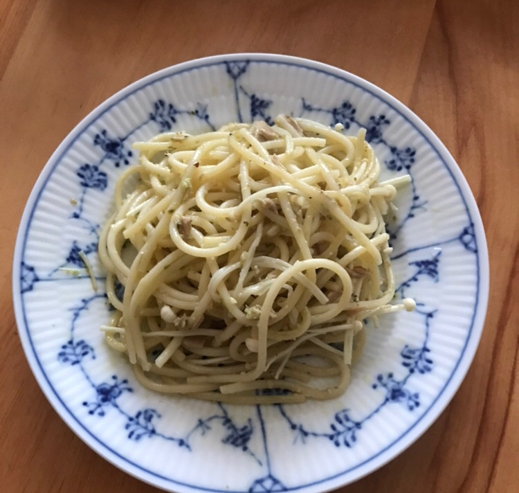 ツナとえのきの粉チーズパスタ