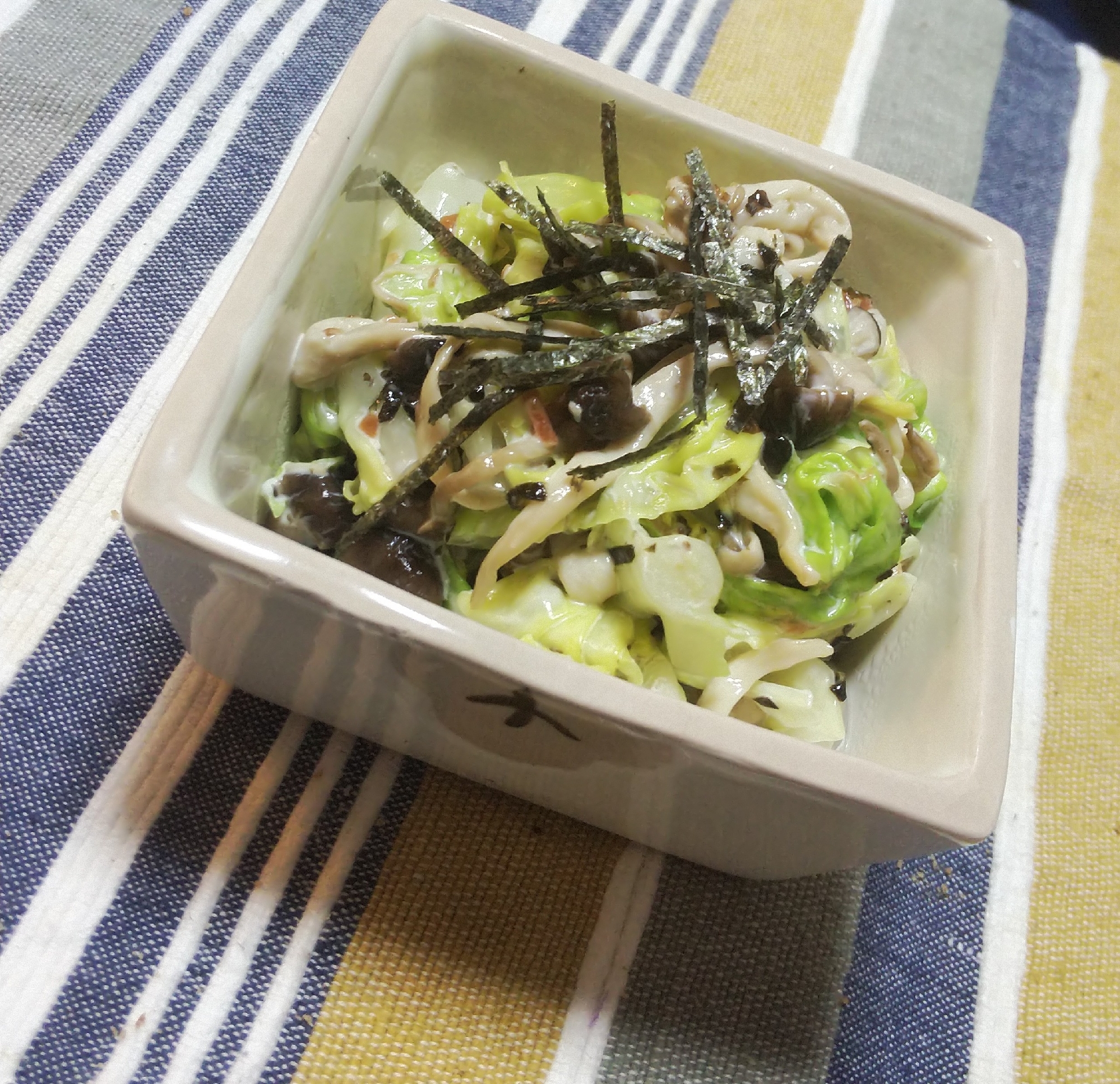 簡単！しめじとキャベツの梅マヨ磯辺和え