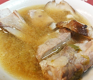 スペアリブと椎茸の塩麹スープ
