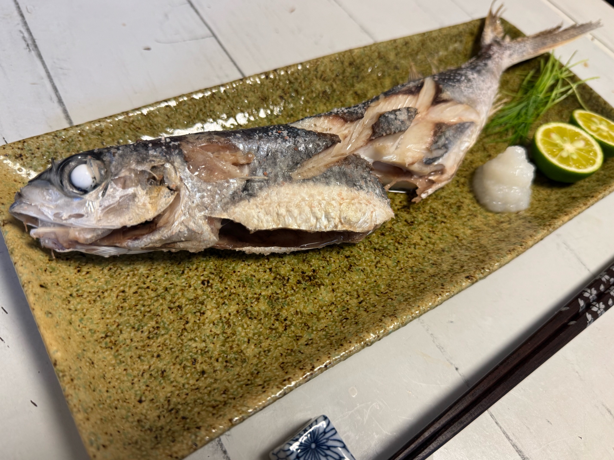 いよいよ時期到来！トビウオの塩焼き✧