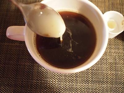 気づくの遅いんだけど・・・大好きなコーヒーに甘いもの投入してるのも超高カロリーだと悟りましたが、やめられません！おやつを控えると飲み物だけは甘くしたい！