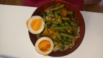 ラーメンに乗せました！ 作ってるときから、出汁とにんにくの香りがよく、味も美味しかったです！
また作ります。