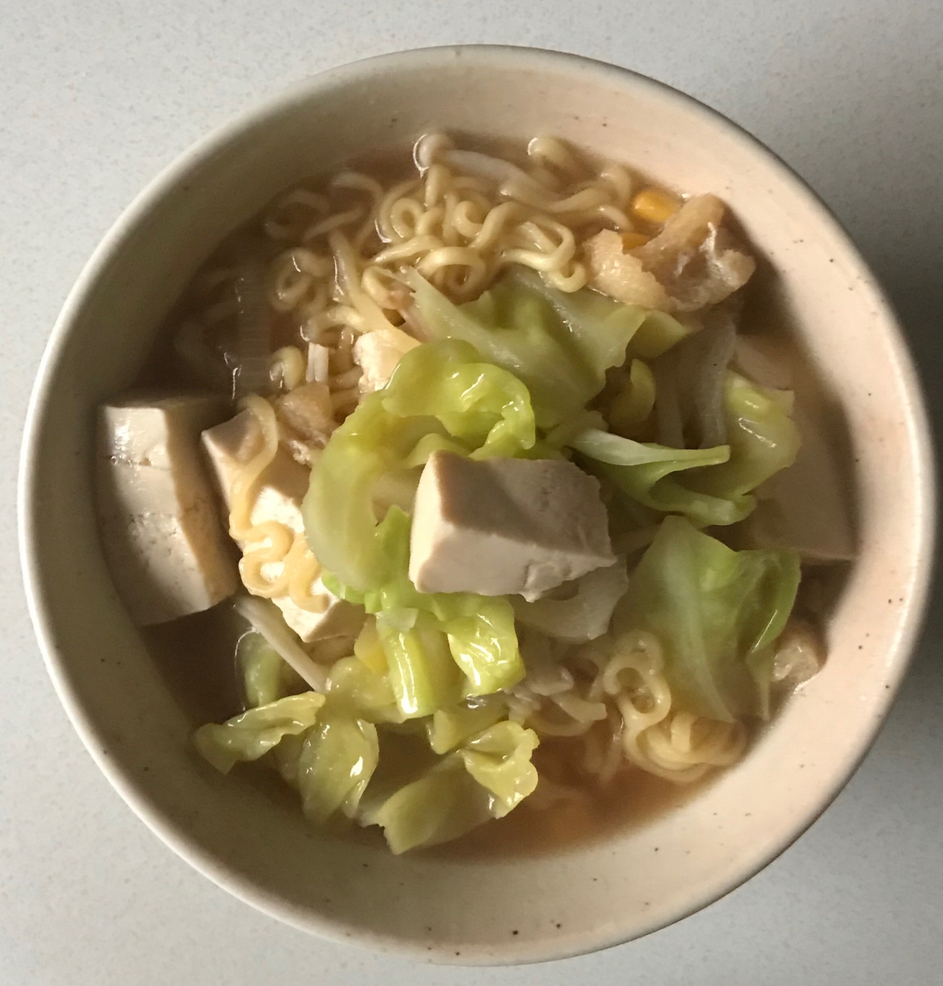 コーン豆腐キャベツ薄揚げバター旭川醤油ラーメン レシピ 作り方 By ともオカンyoutuber 楽天レシピ