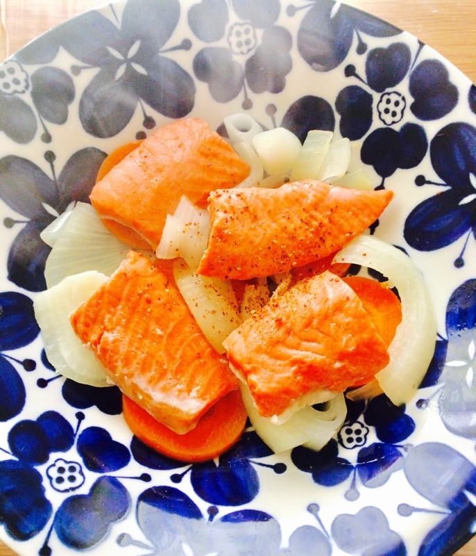 味付け不要！塩鮭の野菜蒸し