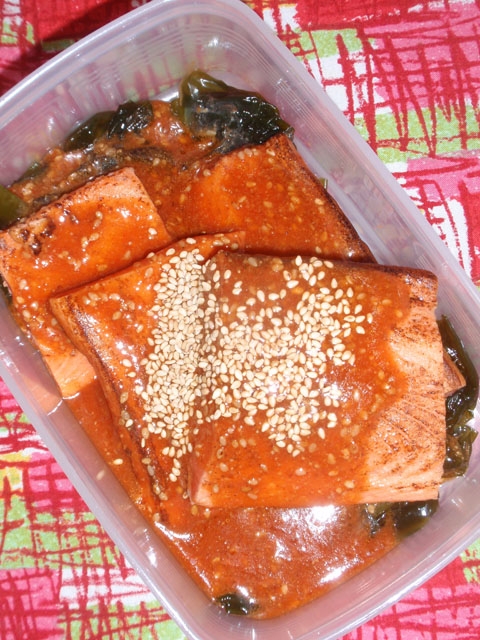鮭たたきの韓国風カルパッチョ