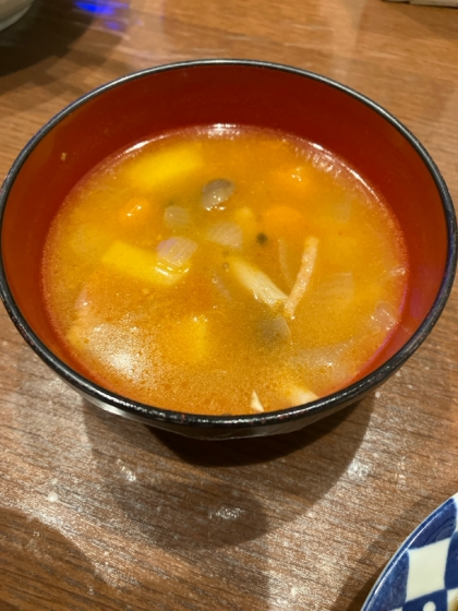 トマト缶より冷凍トマトのこちらのレシピの方が好みでした!美味しかったです(^^)