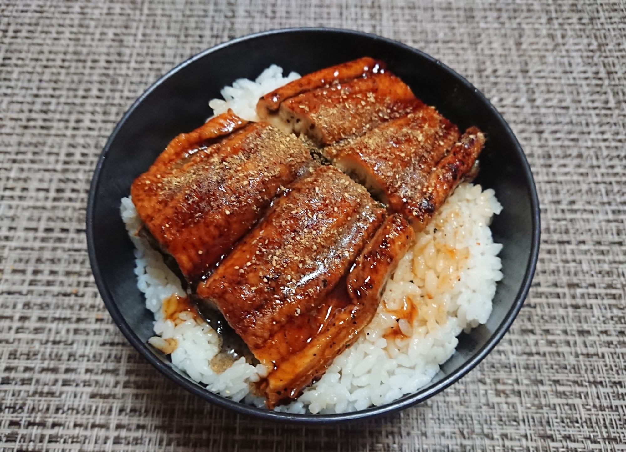 レンジで作るふわふわ鰻丼