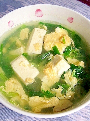 ほうれん草と豆腐の中華風スープ(菠菜豆腐湯)