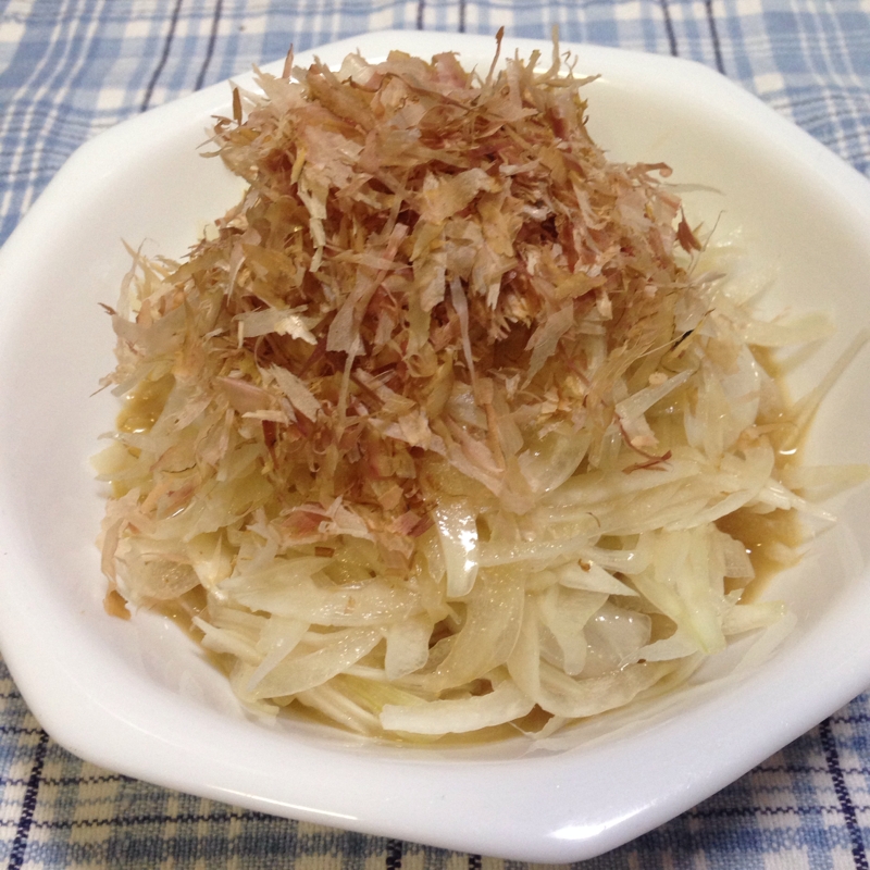 新玉ねぎの酢醤油からしおかか和え♪