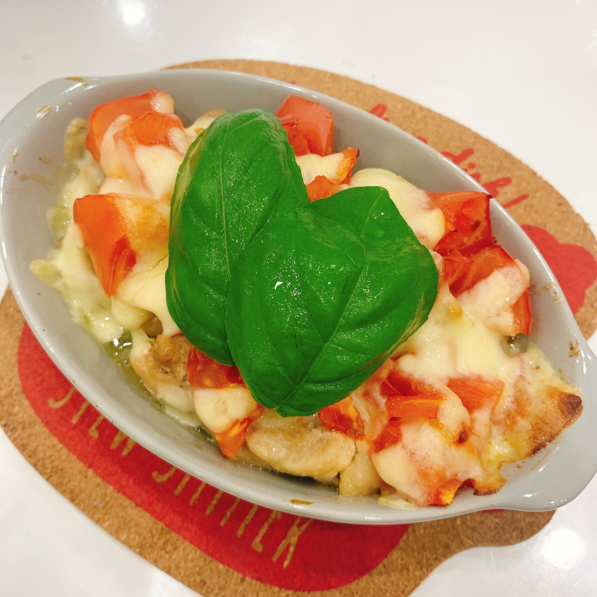 簡単イタリアン！鶏とトマトとチーズのオーブン焼き♪
