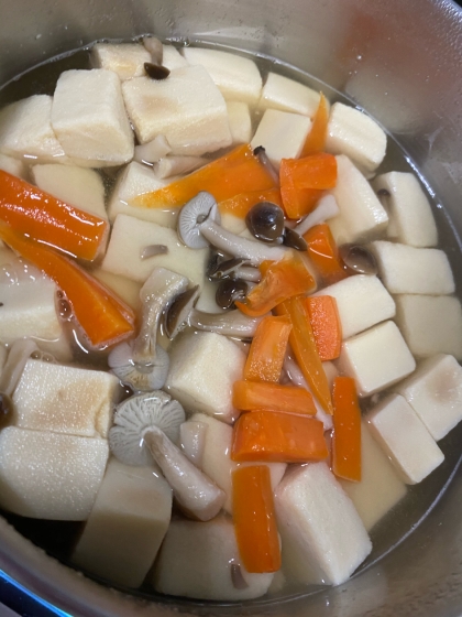 里芋と高野豆腐の煮付け