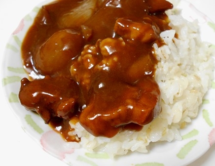 豚ももかたまり肉と新玉ねぎで ハヤシライス