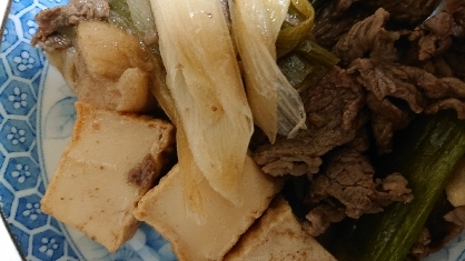 厚揚げで肉豆腐