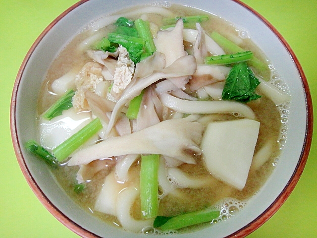 カブと舞茸油揚げの味噌うどん