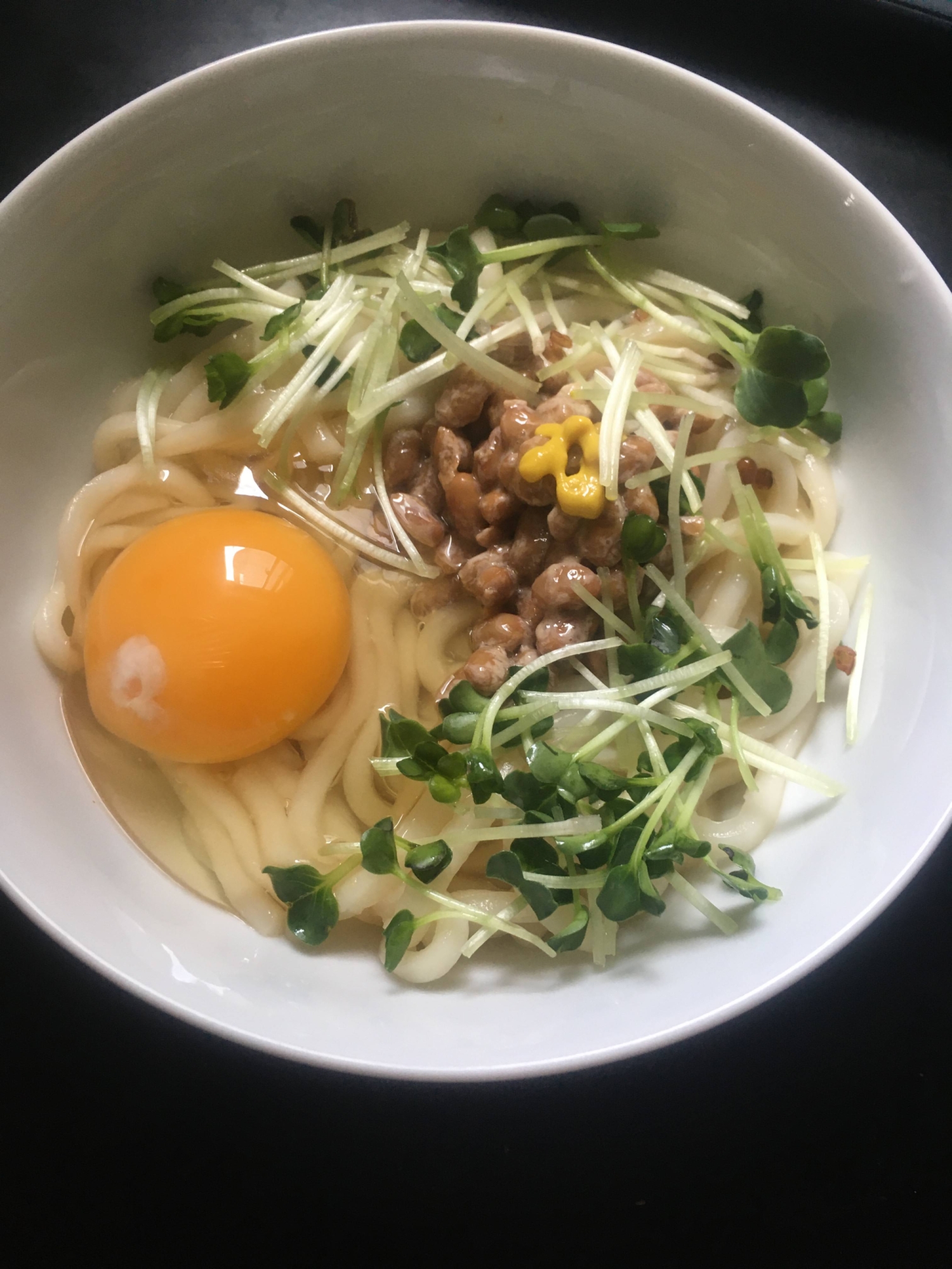 かいわれ大根、納豆の、釜玉うどん