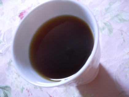 麦茶自体を濃く煮出しすぎ（笑）
猫チャン(人･ω･)☆超かわいい☆(･ω･人)
一緒にホッコリしたいわん❤むふふふぅ❤