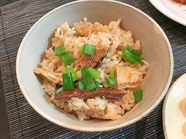 さんま蒲焼き炊き込みご飯