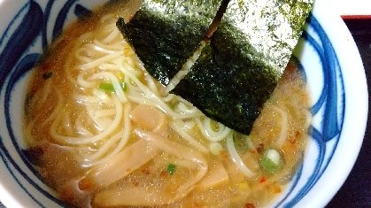 本日のランチラーメン作りました！
美味しく出来ました♪
レシピありがとうございます感謝です♡