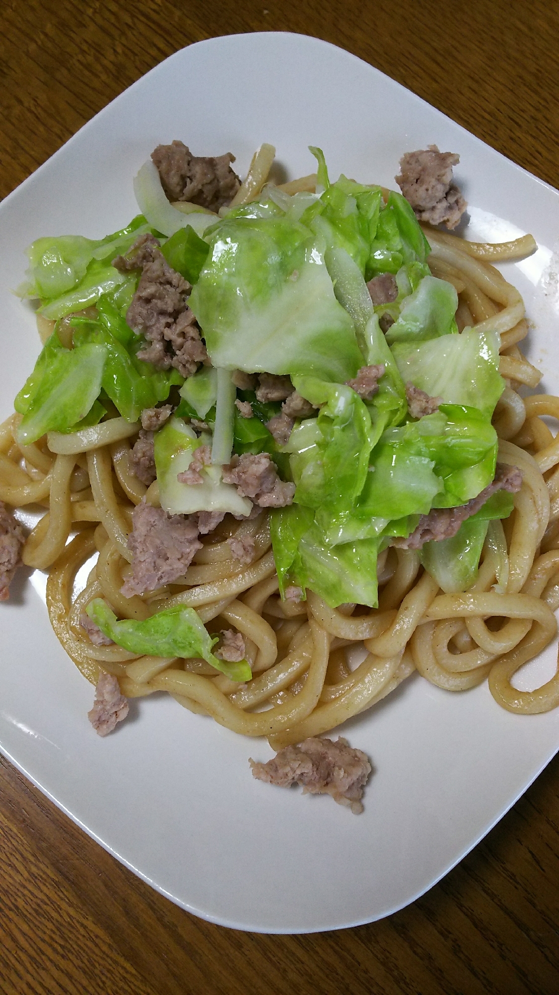 ダシダで焼うどん(豚ミンチ&キャベツ)