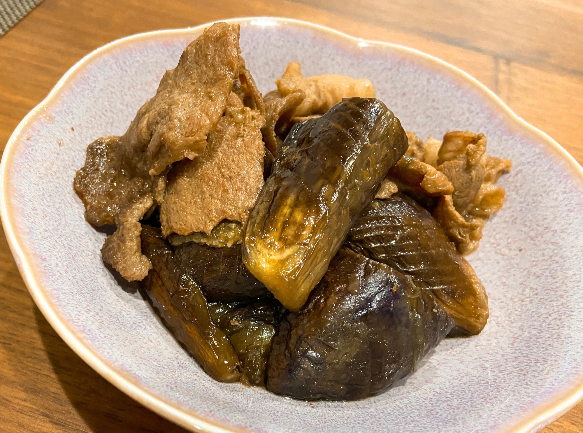 茄子と豚肩ロースの煮物