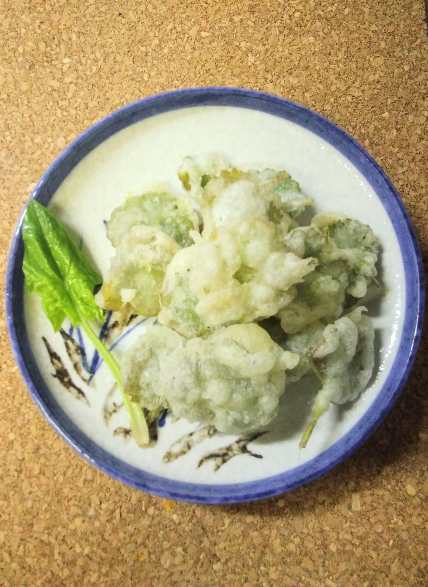 ユキノシタ　ゆきのしたの天ぷら