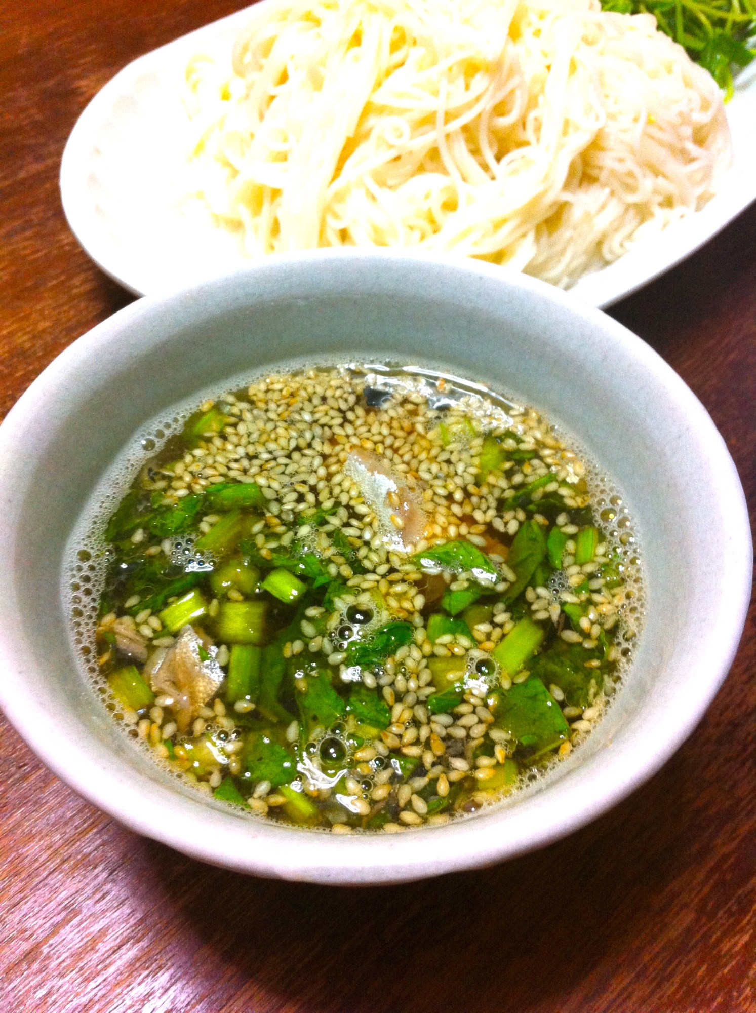 ♦サバ缶で♦そうめんのあったかつけ汁