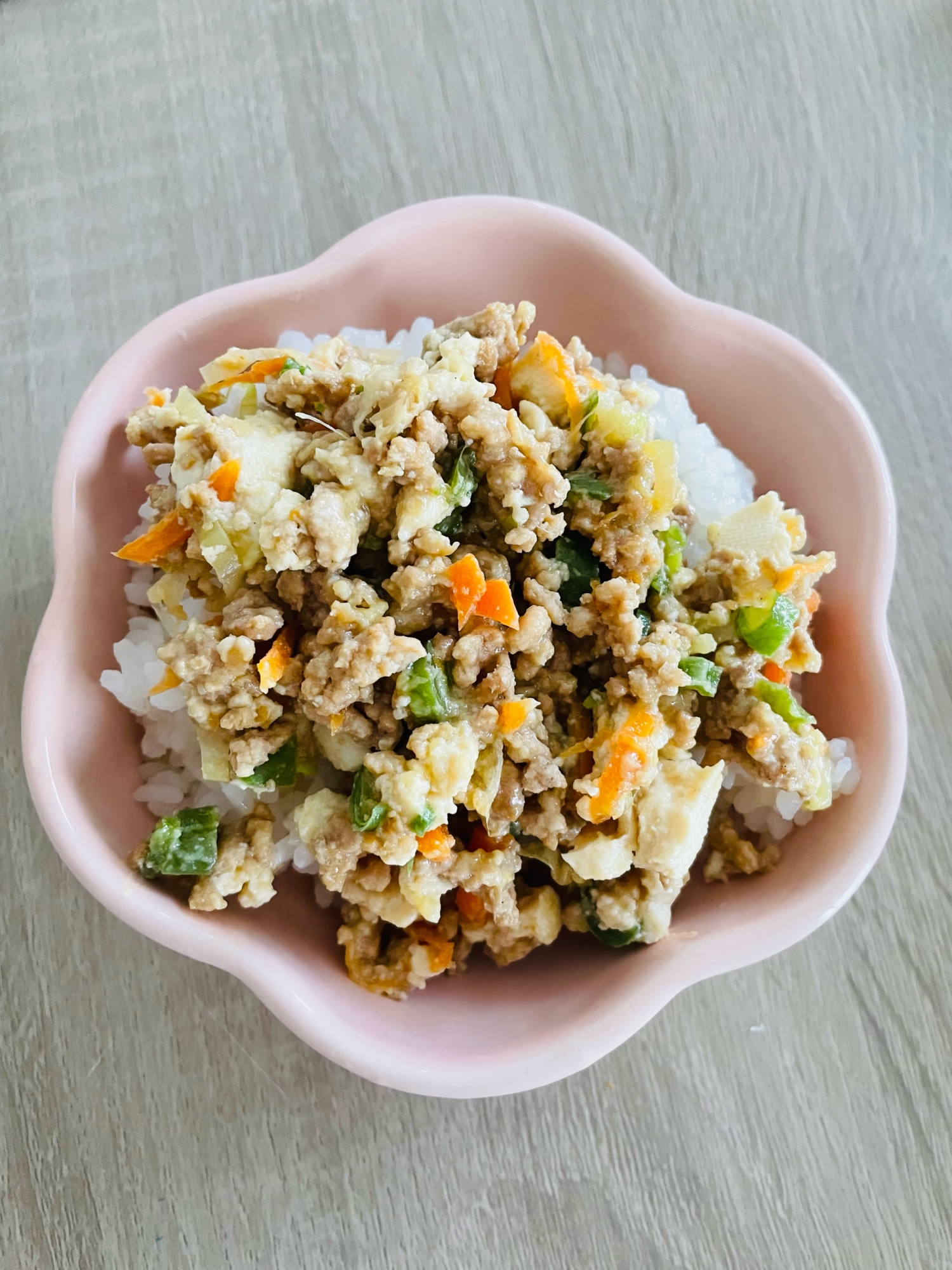 豆腐とひき肉と野菜でそぼろ