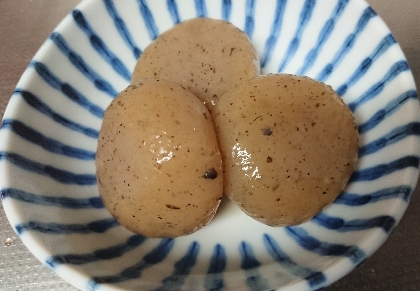 息子が玉こんにゃく大好きなんです(*^^*)
あっと言う間に平らげたので、次回は倍かなと思ってます(笑)
美味しかったです!!
ごちそうさまでした♪