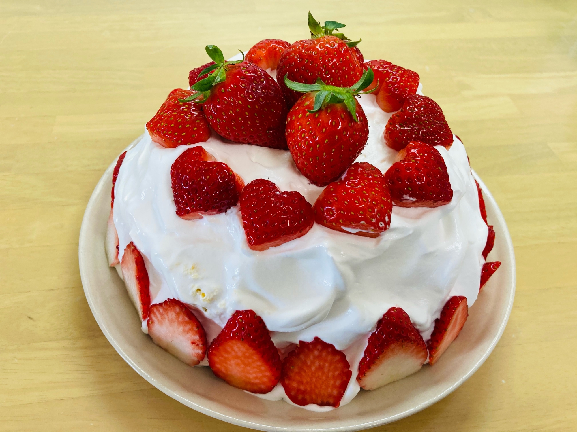 菓子パンでいちごのドームケーキ レシピ 作り方 By ちきっとモンスター 楽天レシピ