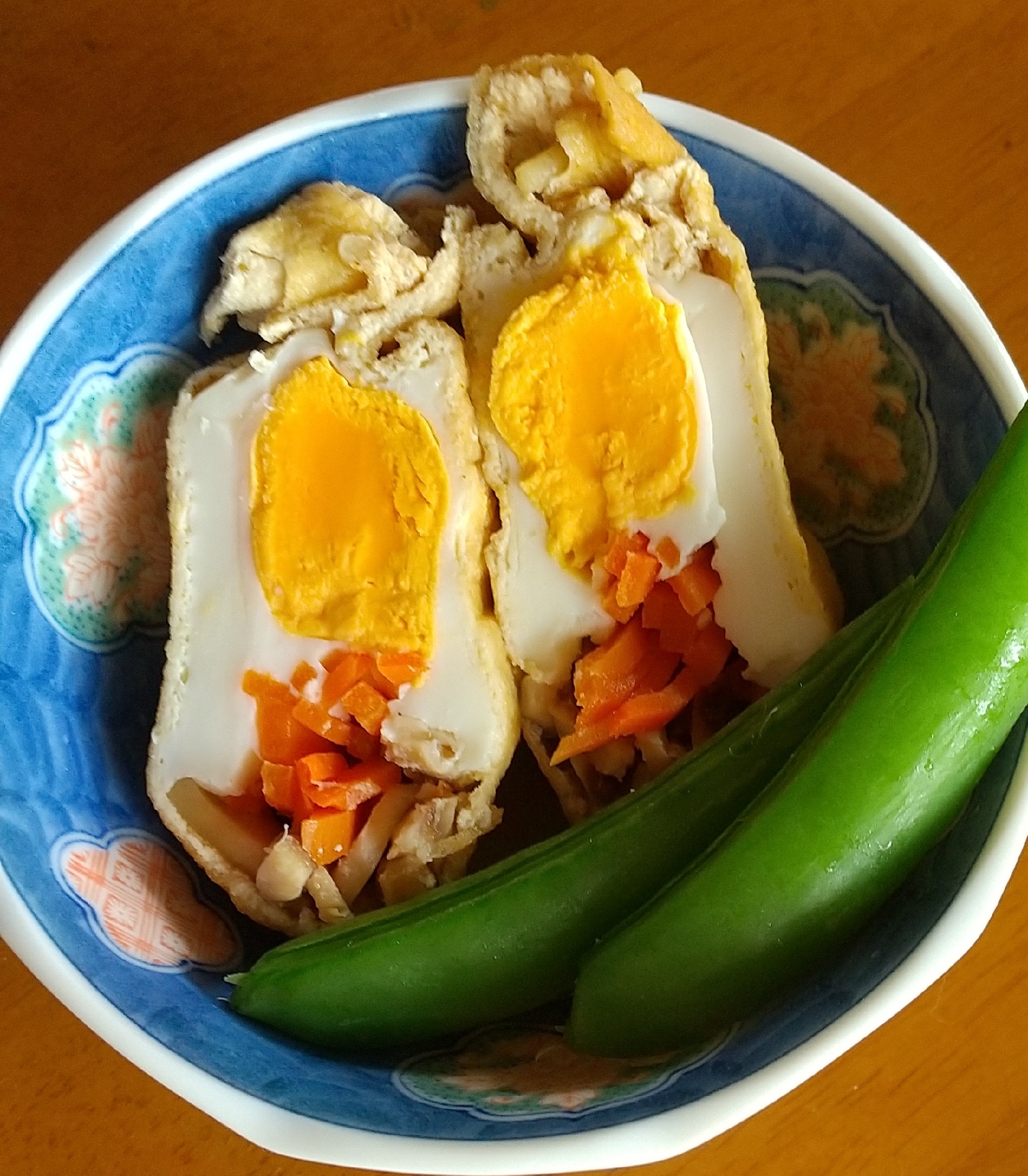 お出汁でじんわり卵の巾着煮