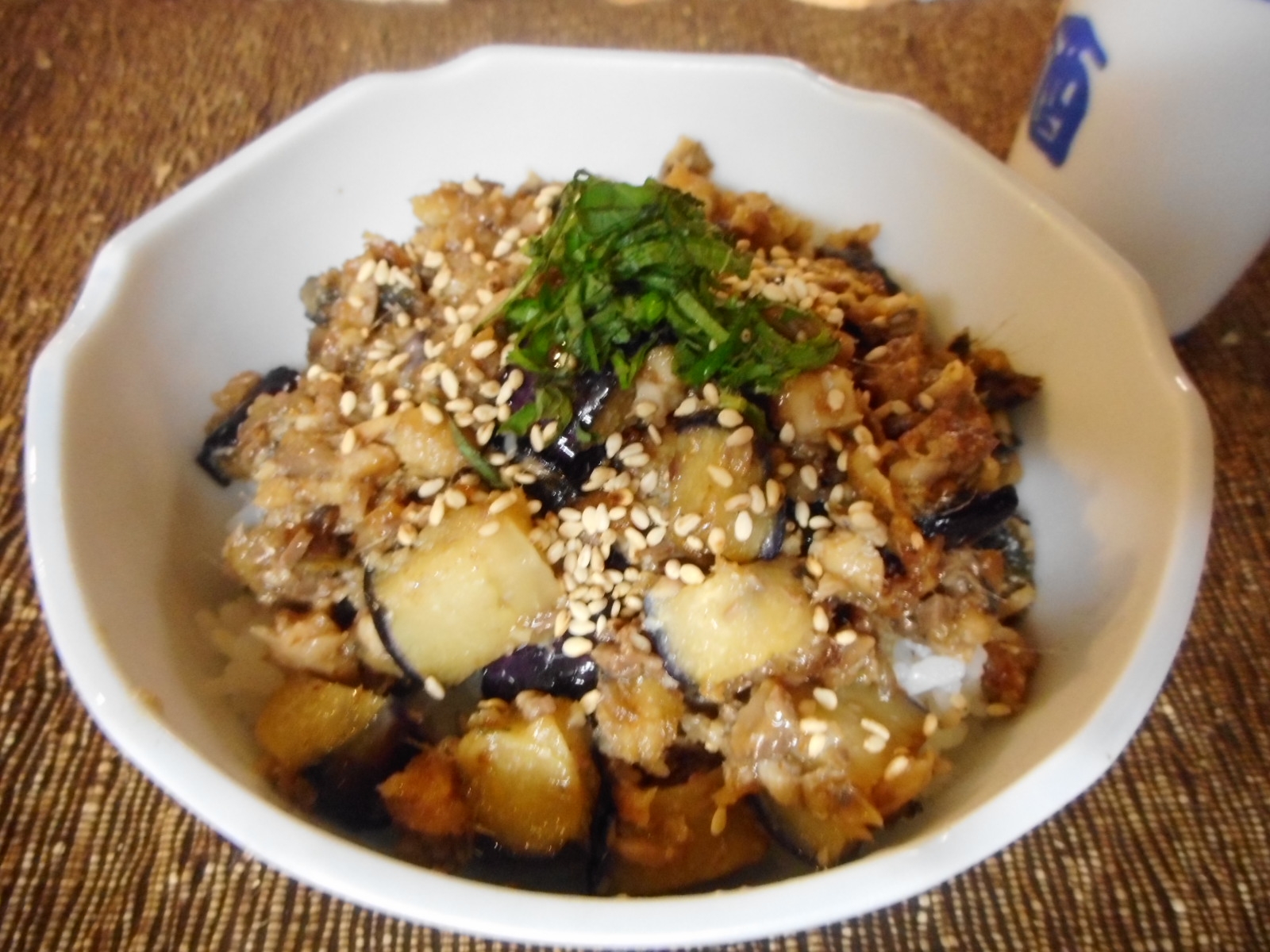 イワシとナスのそぼろ丼