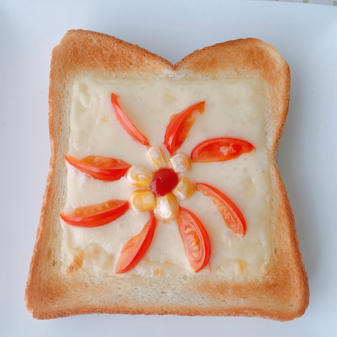 トマトのお花が可愛い チーズ プチトマトースト レシピ 作り方 By Michi Yu 楽天レシピ
