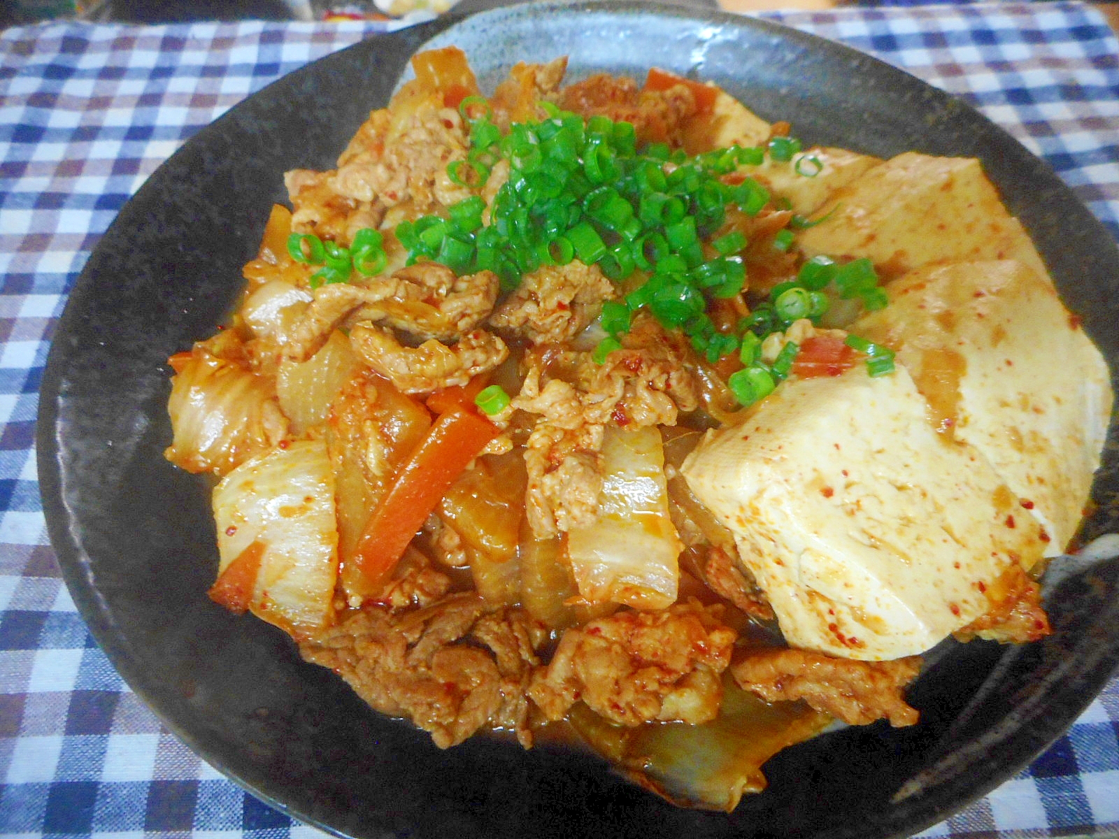 豚こま白菜大根のピリ辛肉豆腐