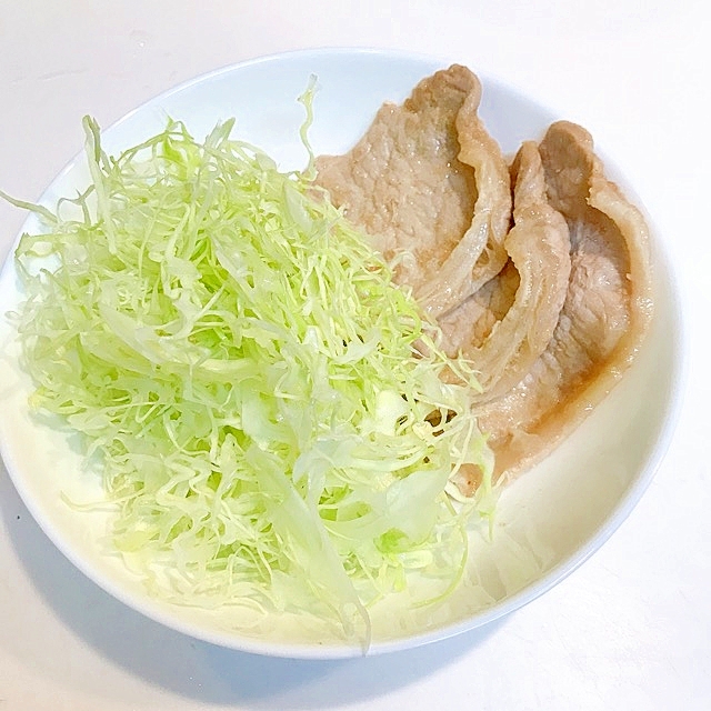 焼肉のタレで☆ぱぱっと豚肉生姜焼き