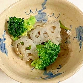 ブロッコリーとれんこんの炒め物