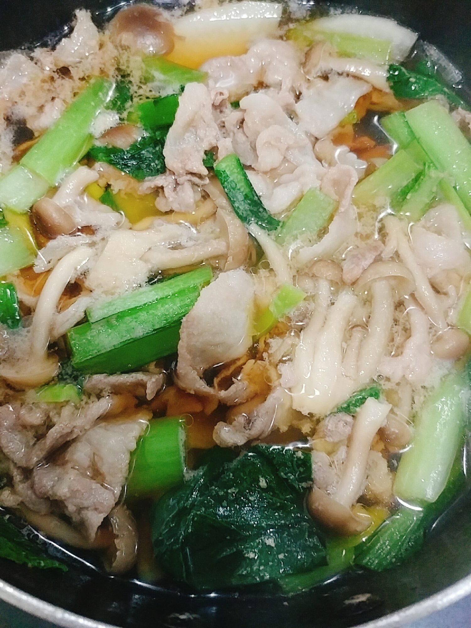 豚肉 小松菜 しめじ 大根の和風スープ