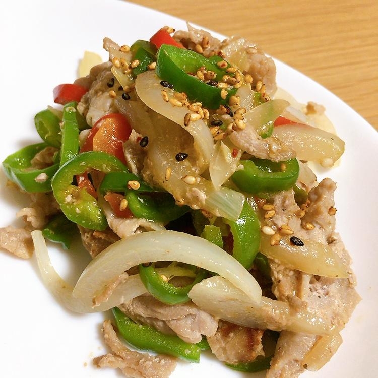 蒸して簡単！本格肉野菜炒め★*。