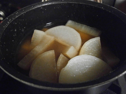 大根だけでご飯のおかず♪大根の味噌煮