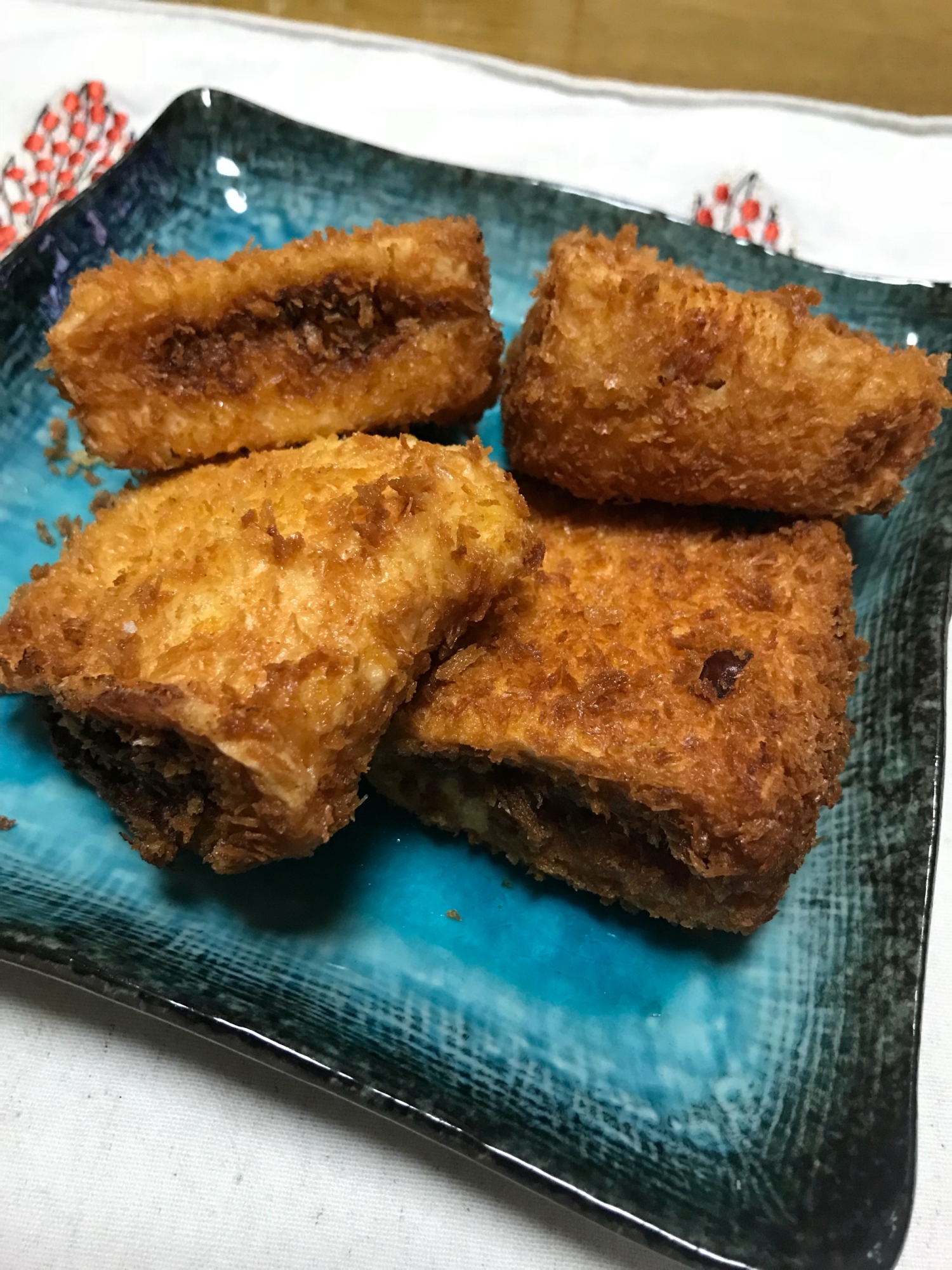 シーチキンを挟んだはんぺん揚げ