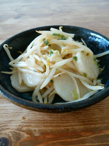 晩御飯の副菜に困っていたところぴったりの物が。冷蔵庫にたまたま残っていてどうしようと思っていたし。さっぱりで助かりました。