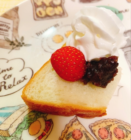 きな粉なしですがあんこといちご生クリームで作りました✧˖°‎ ꒰⁎ᵉ̷͈ ॣ꒵ ॢᵉ̷͈⁎꒱໊ෆ˚*あんこおやつ♡ｵｨｼｨෆˎˊ˗